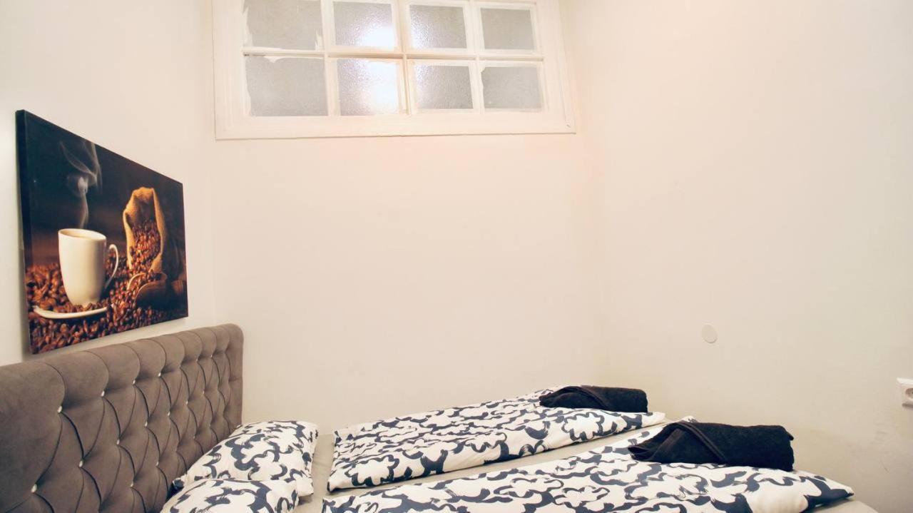 Modern Double Room Js A Вена Экстерьер фото