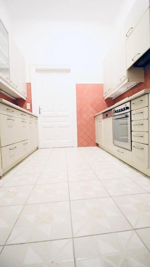 Modern Double Room Js A Вена Экстерьер фото