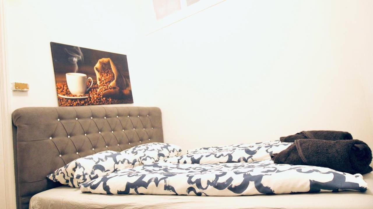Modern Double Room Js A Вена Экстерьер фото